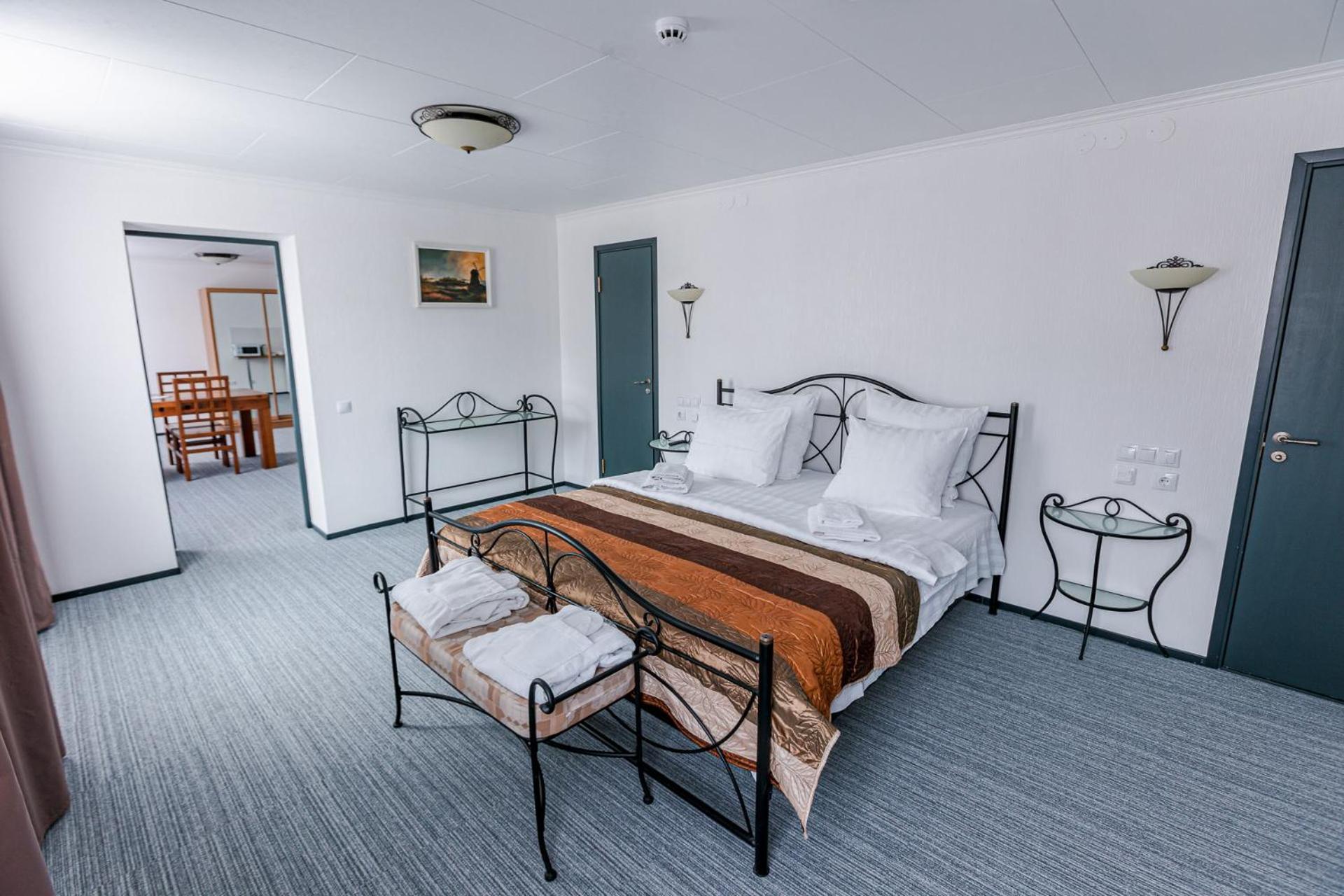 Inger Hotell Narva Buitenkant foto